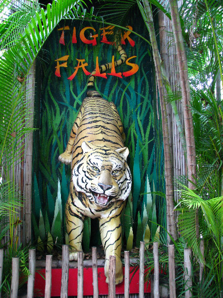 Palm-Beach-Zoo-At-Dreher-Park-046