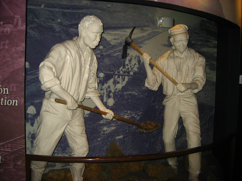 Panama-Canal-Museum-Miraflores-Locks-Visitor-Center-010