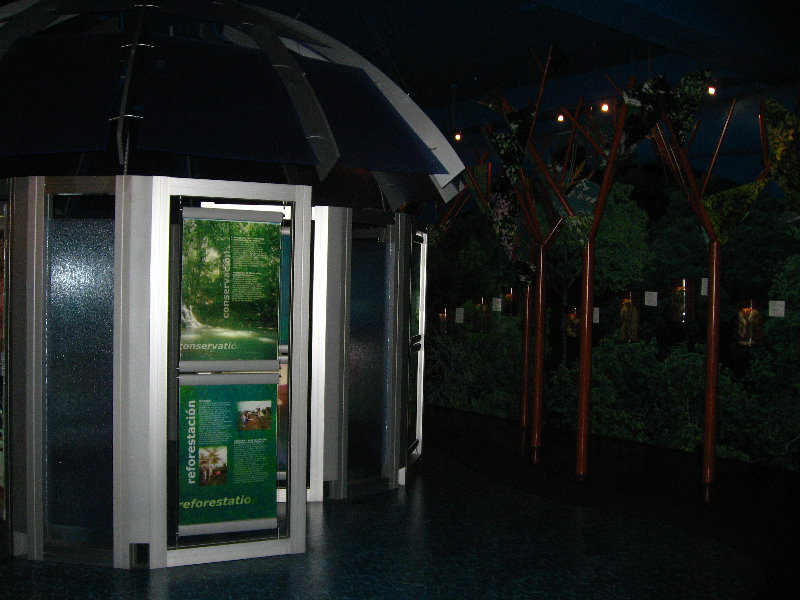 Panama-Canal-Museum-Miraflores-Locks-Visitor-Center-049