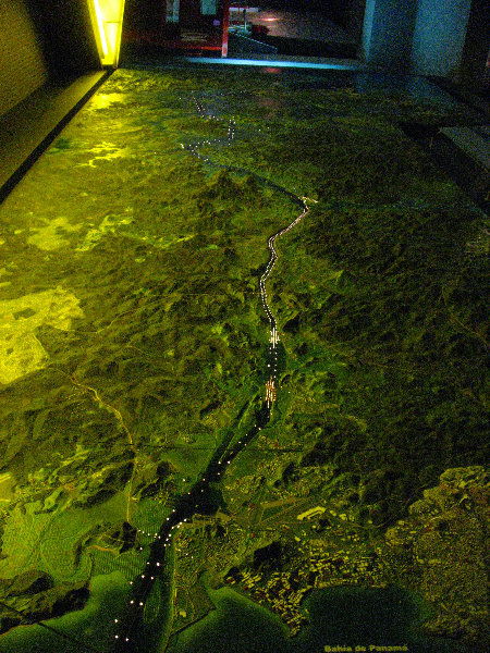 Panama-Canal-Museum-Miraflores-Locks-Visitor-Center-074