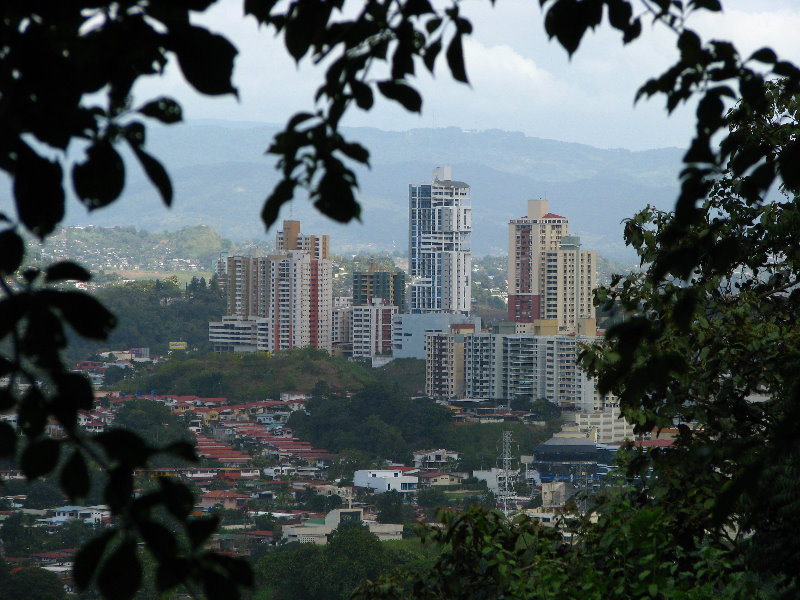 Parque-Natural-Metropolitano-Panama-City-088