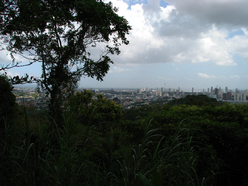 Parque-Natural-Metropolitano-Panama-City-097
