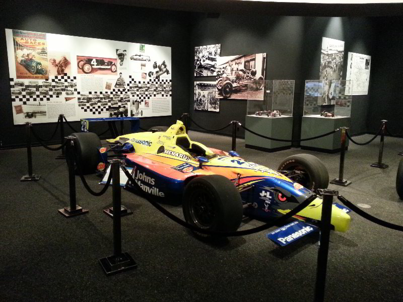 Petersen-Automotive-Museum-Los-Angeles-CA-008