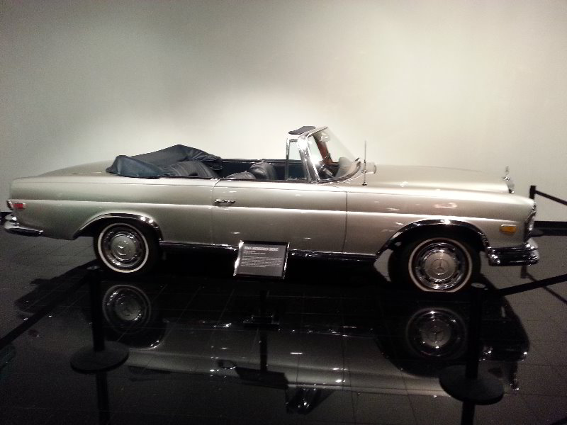 Petersen-Automotive-Museum-Los-Angeles-CA-027