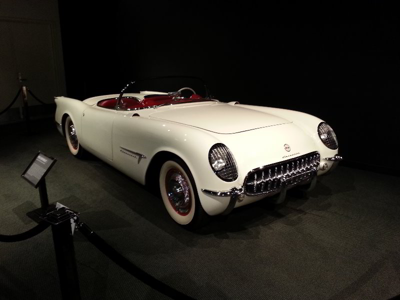 Petersen-Automotive-Museum-Los-Angeles-CA-038