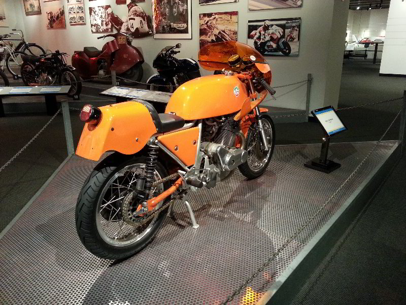 Petersen-Automotive-Museum-Los-Angeles-CA-040