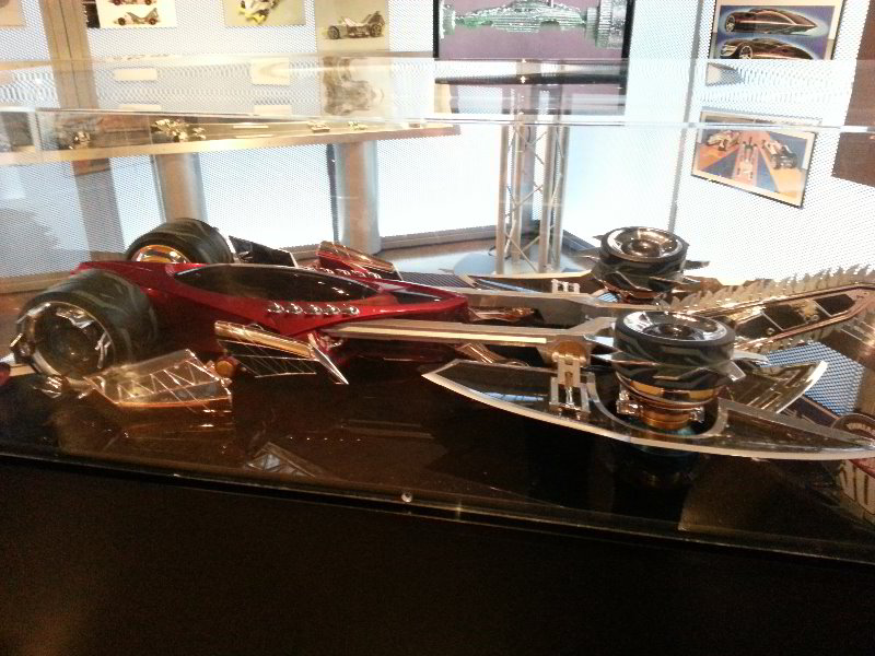 Petersen-Automotive-Museum-Los-Angeles-CA-044