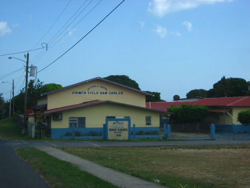 Playa-Ensenada-San-Carlos-Panama-004