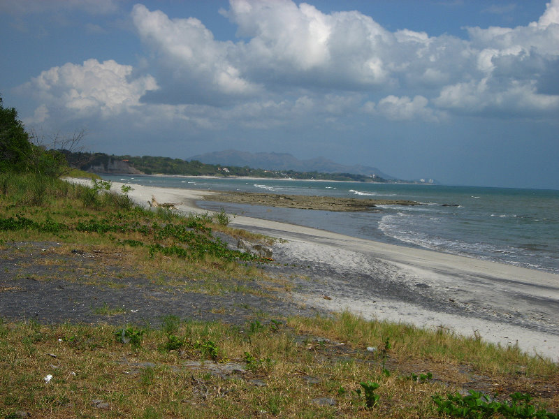 Playa-Ensenada-San-Carlos-Panama-007