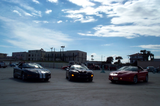 Pontiac-Trans-Am-Beach-Photos-08