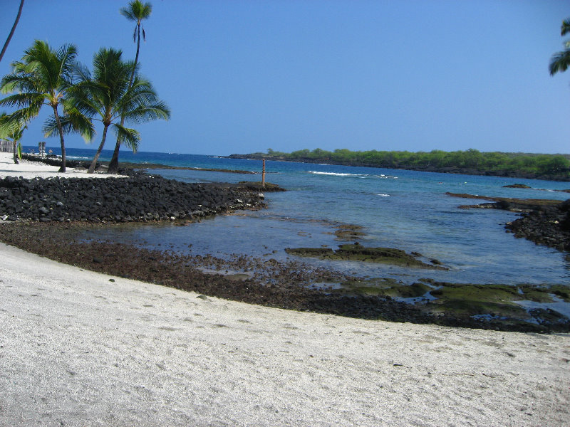 Puuhonua-o-Honaunau-Place-of-Refuge-National-Historic-Park-Big-Island-Hawaii-025