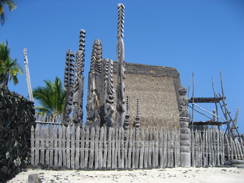 Puuhonua-o-Honaunau-Place-of-Refuge-National-Historic-Park-Big-Island-Hawaii-027