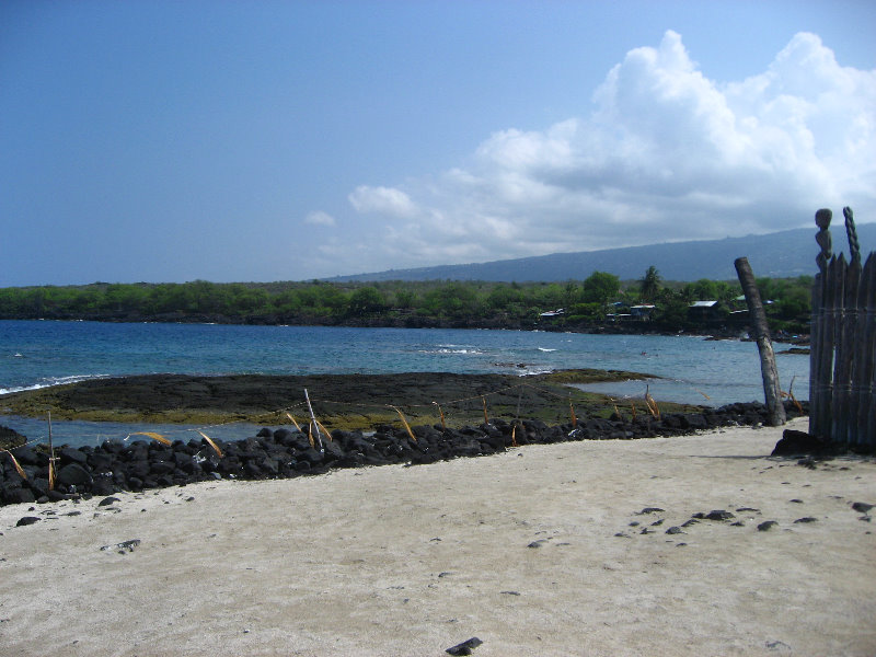 Puuhonua-o-Honaunau-Place-of-Refuge-National-Historic-Park-Big-Island-Hawaii-032