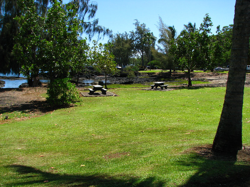 Queen-Liliuokalani-Park-and-Japanese-Gardens-Hilo-Big-Island-001