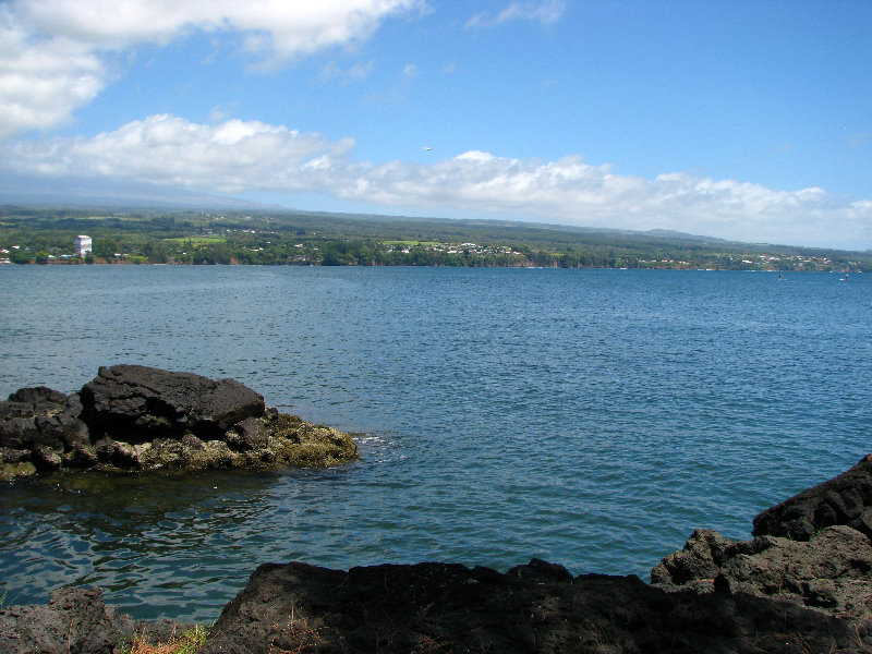 Queen-Liliuokalani-Park-and-Japanese-Gardens-Hilo-Big-Island-008