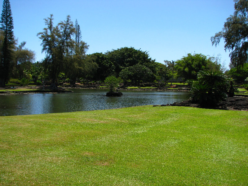 Queen-Liliuokalani-Park-and-Japanese-Gardens-Hilo-Big-Island-015