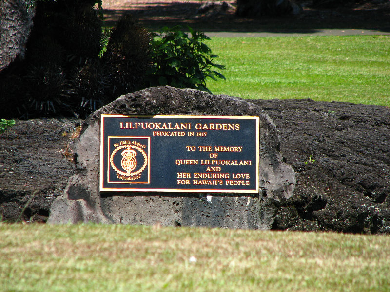 Queen-Liliuokalani-Park-and-Japanese-Gardens-Hilo-Big-Island-037
