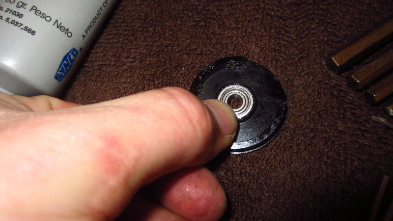 RC-Brushless-Electric-Motor-Bearings-Replacement-Guide-019
