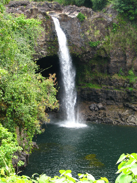 Rainbow-Falls-Wailuku-River-State-Park-Hilo-Big-Island-Hawaii-002