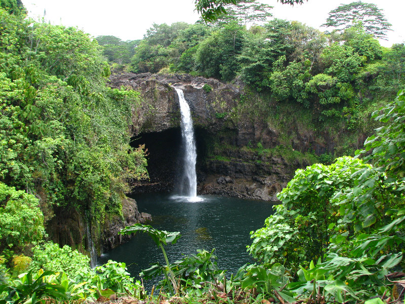 Rainbow-Falls-Wailuku-River-State-Park-Hilo-Big-Island-Hawaii-003