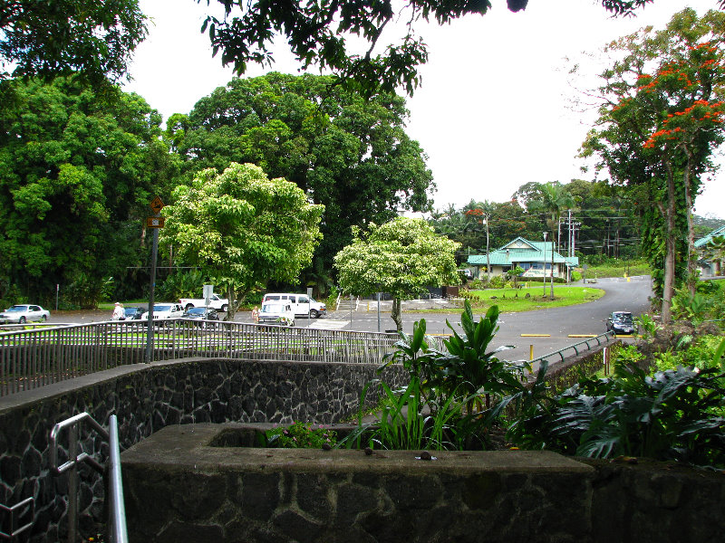 Rainbow-Falls-Wailuku-River-State-Park-Hilo-Big-Island-Hawaii-004