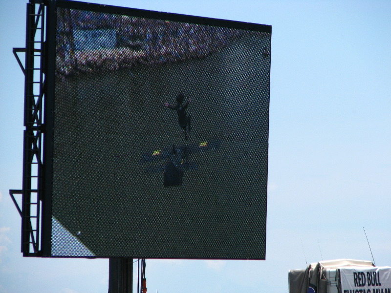 Red-Bull-Flugtag-2010-Bayfront-Park-Miami-FL-046