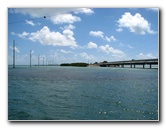 Robbies-Marina-Tarpon-Feeding-Islamorada-FL-015