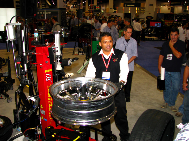 SEMA-2007-Auto-Show-Las-Vegas-256