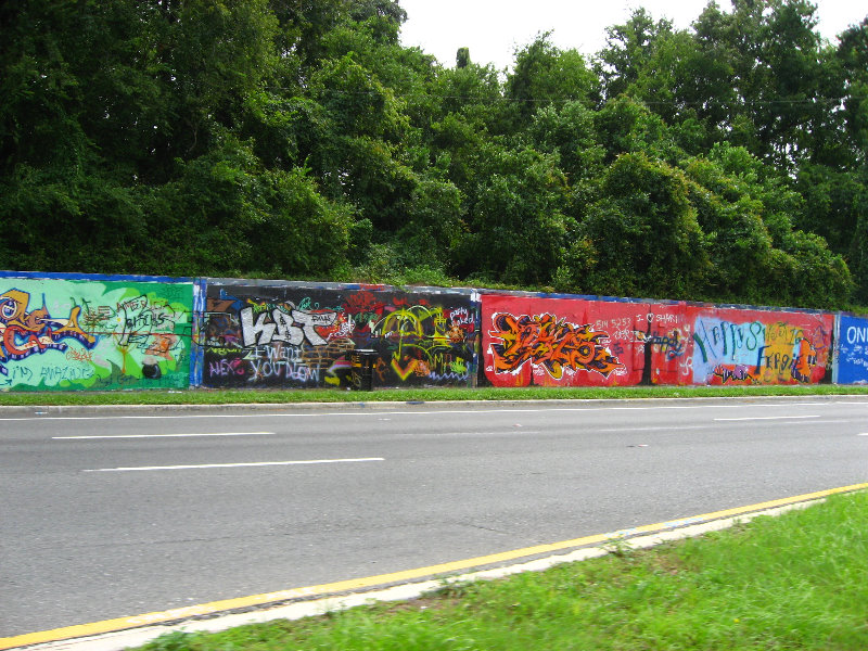 SW-34th-Street-Graffiti-Wall-Gainesville-FL-002