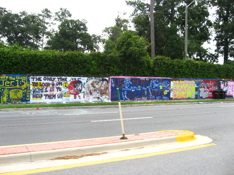 SW-34th-Street-Graffiti-Wall-Gainesville-FL-010