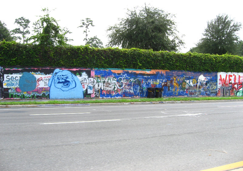 SW-34th-Street-Graffiti-Wall-Gainesville-FL-017