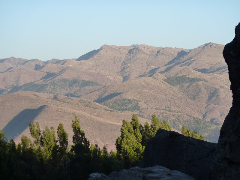 Sacsayhuaman-Inca-Fortress-Ruins-Cusco-Peru-065