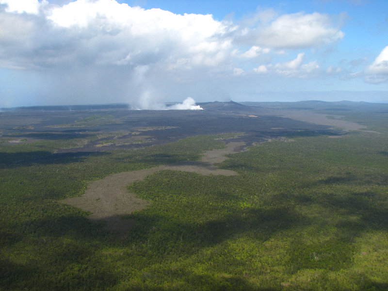 Safari-Helicopter-Tours-Volcanic-Lava-Waterfalls-Hilo-Big-Island-Hawaii-017