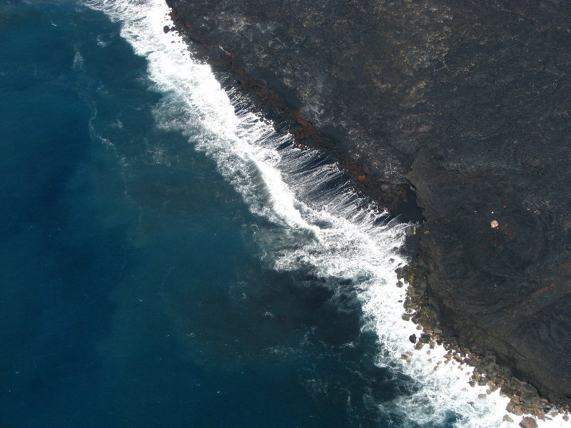 Safari-Helicopter-Tours-Volcanic-Lava-Waterfalls-Hilo-Big-Island-Hawaii-069
