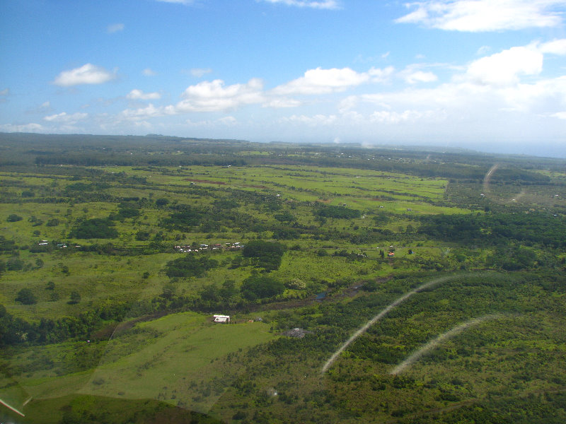 Safari-Helicopter-Tours-Volcanic-Lava-Waterfalls-Hilo-Big-Island-Hawaii-083