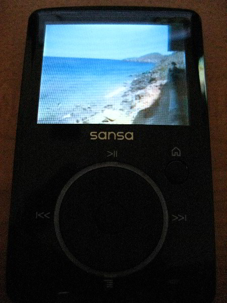 SanDisk-Sansa-Fuze-MP3-Player-Review-021