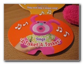 Sing-A-Ma-Jigs-Fisher-Price-Mattel-Toy-Dolls-Review-009