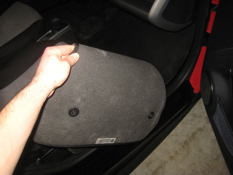 2008-2014-Smart-Fortwo-12V-Automotive-Battery-Replacement-Guide-002