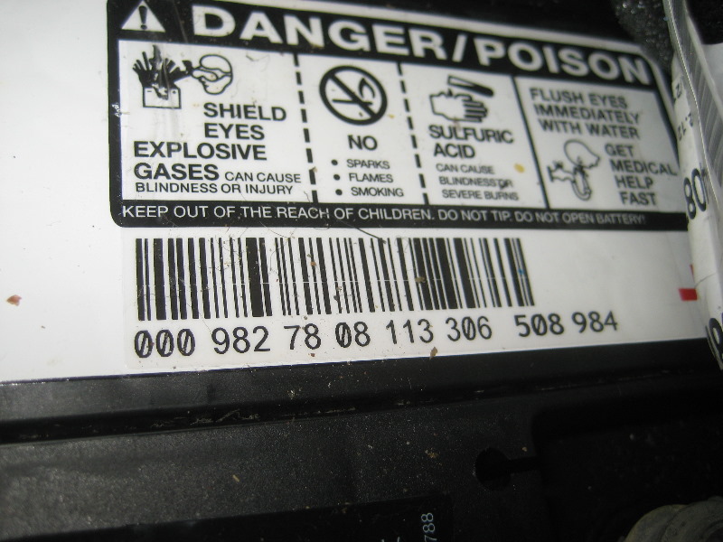 2008-2014-Smart-Fortwo-12V-Automotive-Battery-Replacement-Guide-024