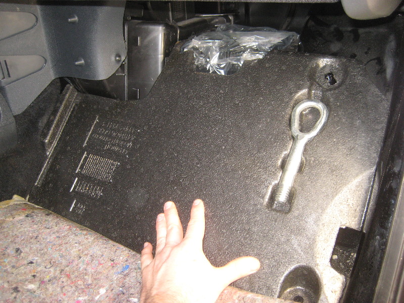 2008-2014-Smart-Fortwo-12V-Automotive-Battery-Replacement-Guide-039