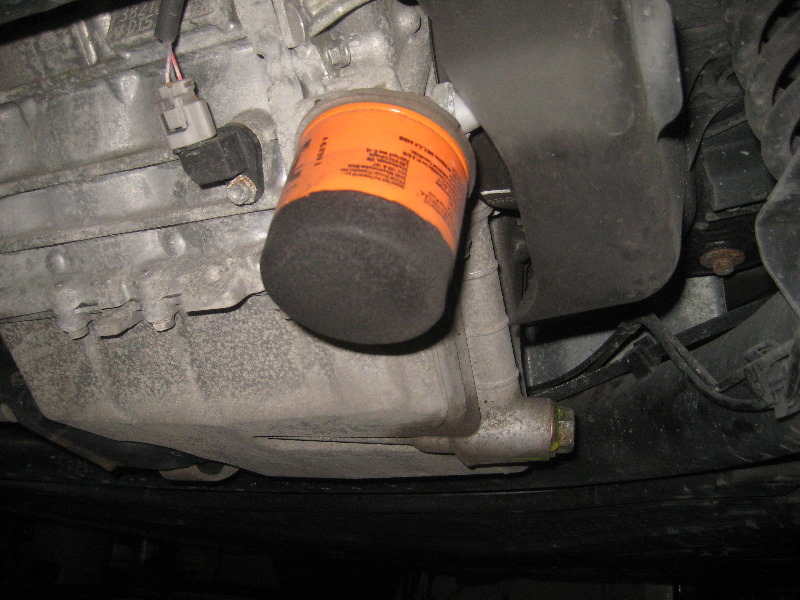 2008-2014-Smart-Fortwo-Engine-Oil-Change-Filter-Replacement-Guide-009