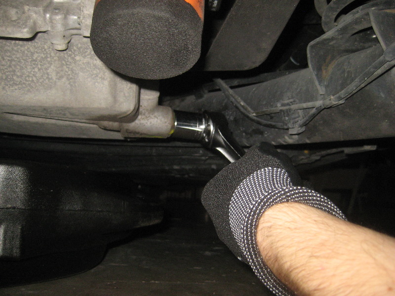 2008-2014-Smart-Fortwo-Engine-Oil-Change-Filter-Replacement-Guide-011