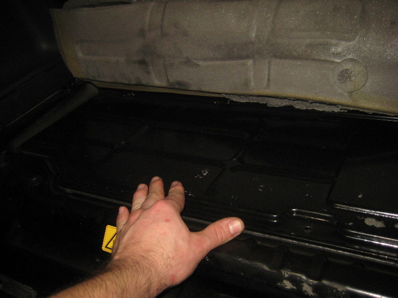 2008-2014-Smart-Fortwo-Engine-Oil-Change-Filter-Replacement-Guide-026