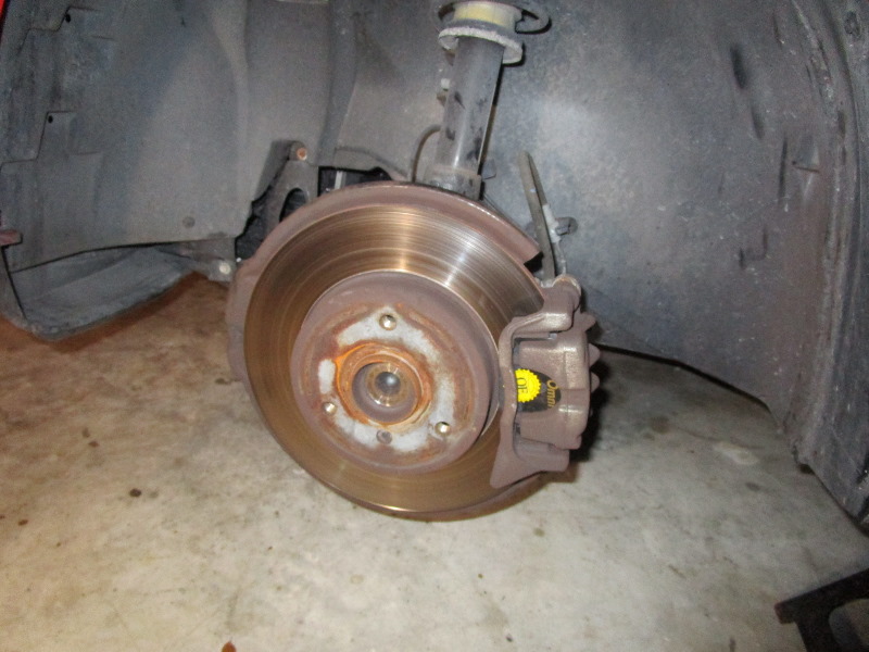 2008-2014-Smart-Fortwo-Front-Brake-Pads-Replacement-Guide-053