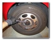 2008-2014-Smart-Fortwo-Front-Brake-Pads-Replacement-Guide-004