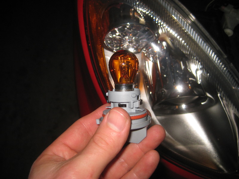 20082014SmartFortwoHeadlightBulbsReplacementGuide044
