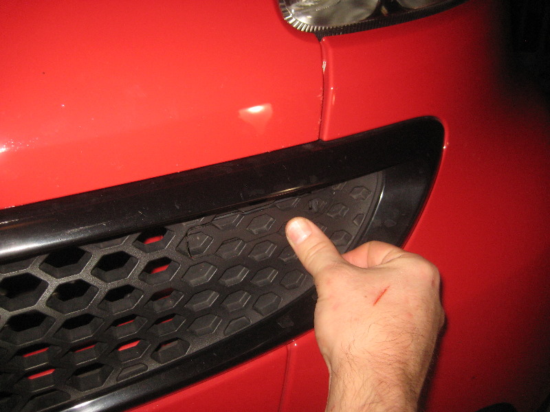 2008-2014-Smart-Fortwo-Headlight-Bulbs-Replacement-Guide-059