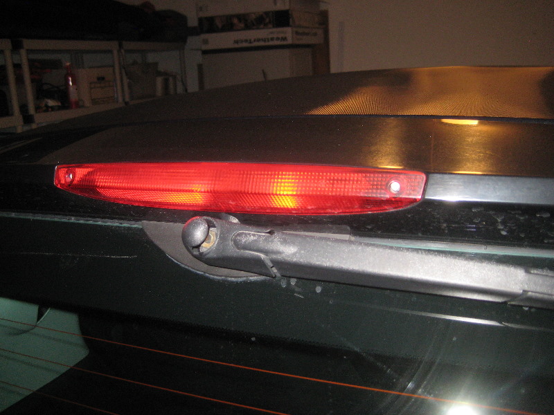 20082014SmartFortwoHighMount3rdBrakeLightBulbReplacement