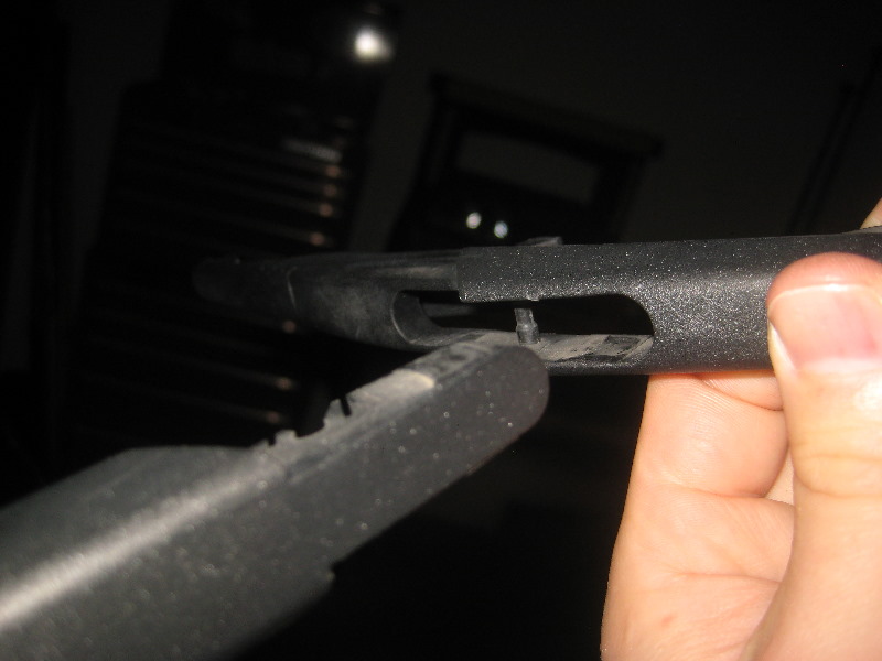 2008-2014-Smart-Fortwo-Rear-Window-Wiper-Blade-Replacement-Guide-008