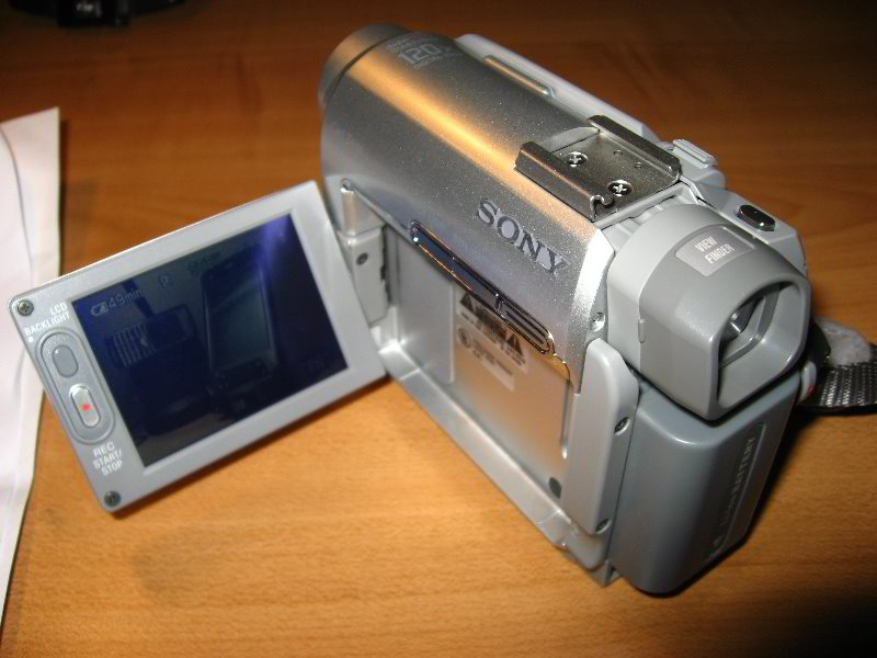 Sony-Camcorder-CCD-Recall-Experience-014